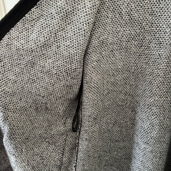 White House Black Market Charcoal and Black Knit Cardigan - Picture 3 of 6
